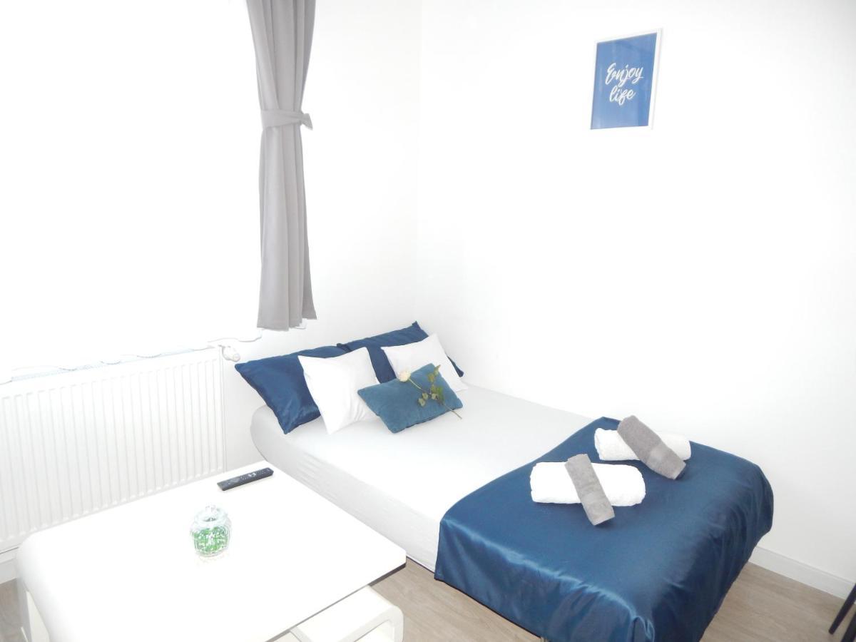 Phoenix Luxury Apartment Oradea Exterior foto